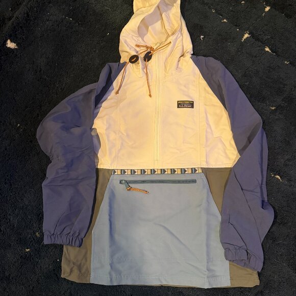 L.L. Bean | Women's Mountain Classic Anorak, Multi-Color | Size Small - Picture 2 of 4